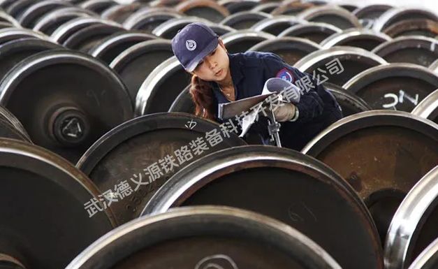 鐵路車(chē)輪厚度的深度探索：尋找最佳性能平衡點(diǎn)